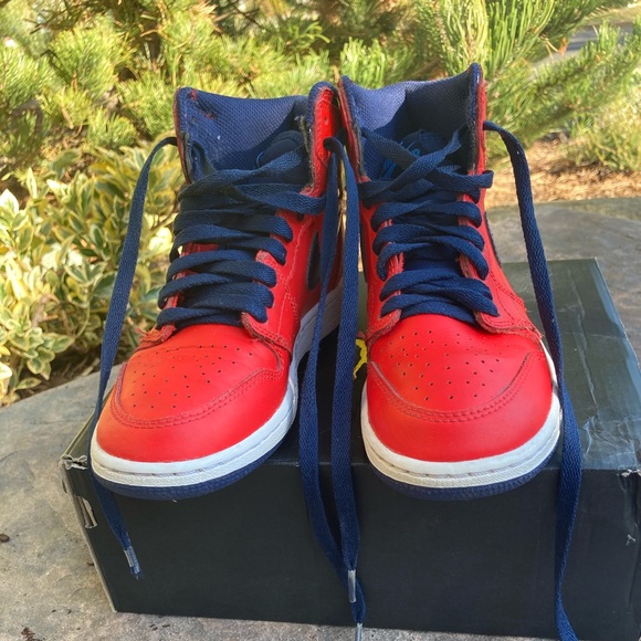 Red Letterman air Jordan’s - Picture 4 of 4